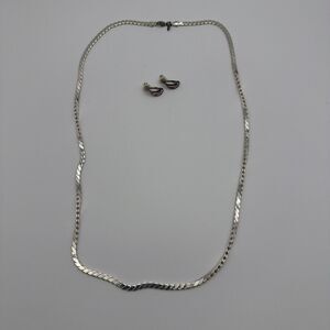 Napier Silver Tone Chain Necklace & Matching Earrings Set Vintage Style